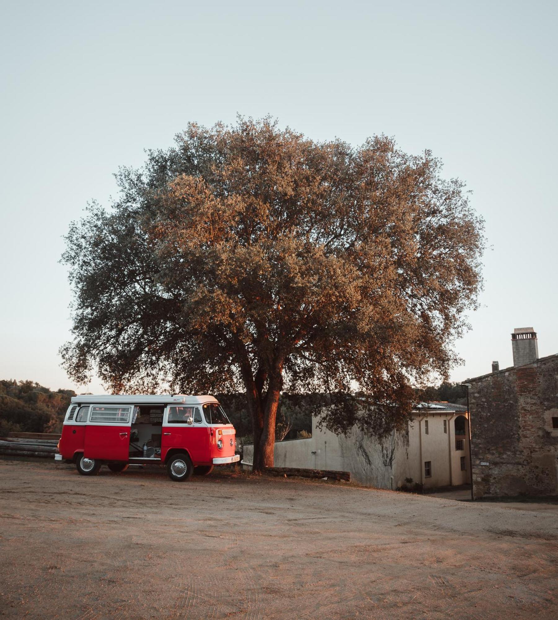 Retro Vw Kombi T2 Campervan L'Hospitalet de Llobregat Ngoại thất bức ảnh