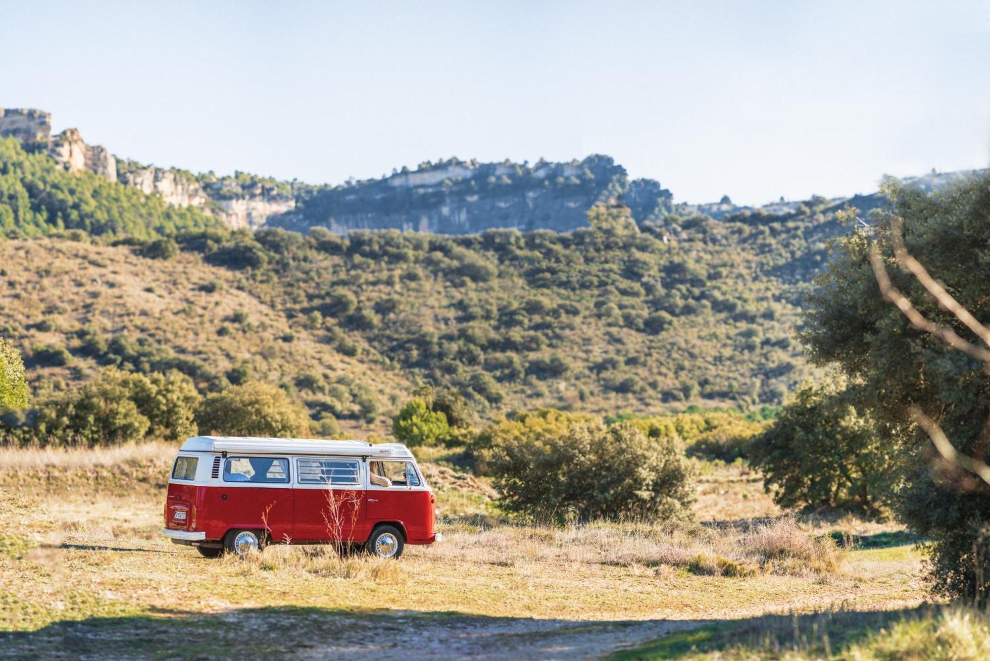 Retro Vw Kombi T2 Campervan L'Hospitalet de Llobregat Ngoại thất bức ảnh